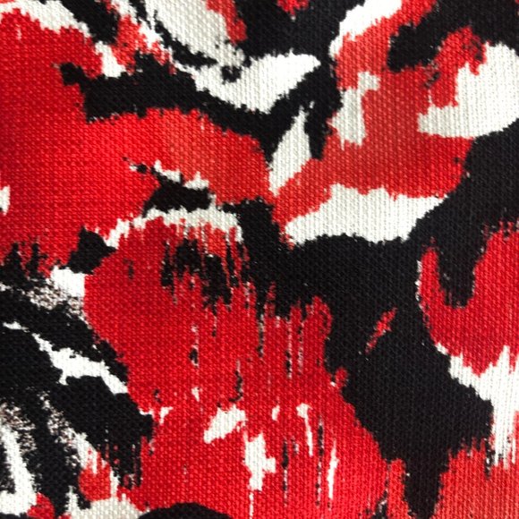 Classiques Entier Silk Blend Pencil Skirt - Picture 3 of 4